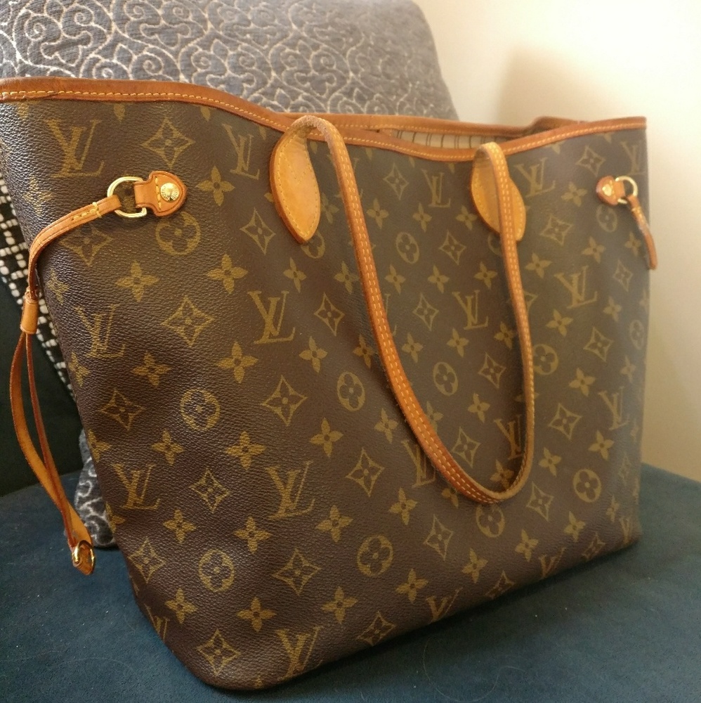 SOLD Authentic Louis Vuitton Neverfull MM